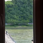 Rheinblick Apartament *