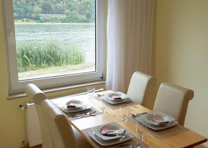 Rheinblick 아파트 *